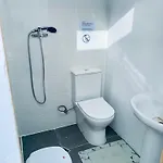 The Waves דירה *